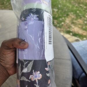 Owala+Urban Outfitters Exclusive 32oz Midnight Garden 2024 No dents or scratches